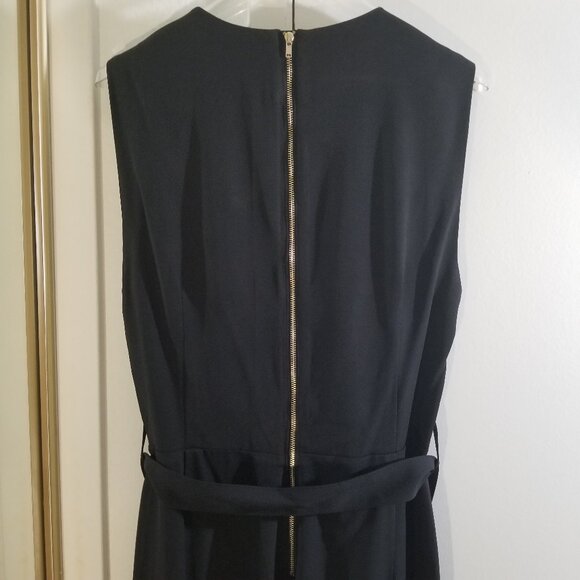 Lulus jumpsuit in black with matching belt, size S - Picture 5 of 14